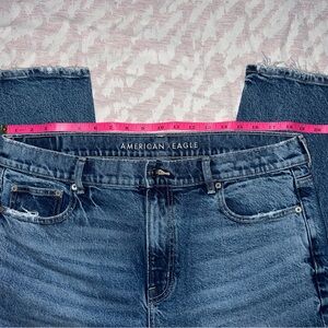 American Eagle Outfitters | Women’s Straight Blue Jeans